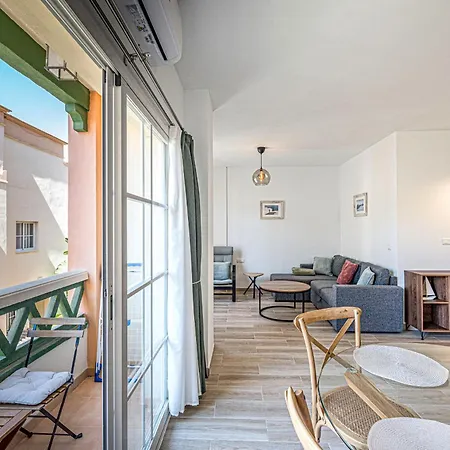 Apartment Toboso 1r Living