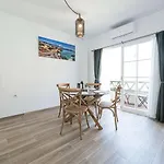 Toboso 1r Living Нерха